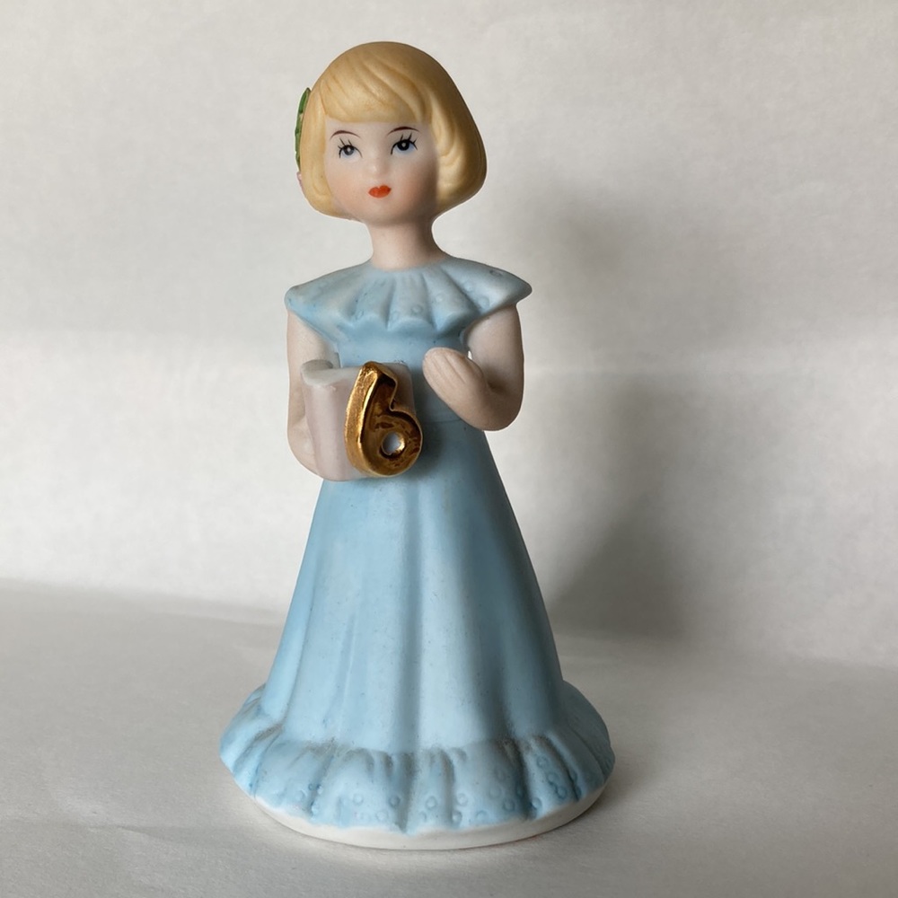 Enesco-  GROWING UP BIRTHDAY GIRLS DOLLS (set 17, birth to Sweet 16) - Picture 6 of 16